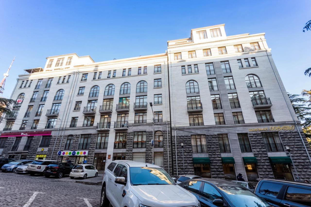 3Bd-2Bth Apartment In Tbilisi City Center Exteriör bild