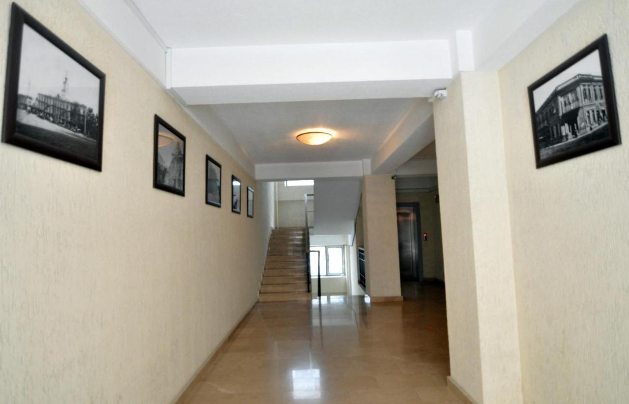 3Bd-2Bth Apartment In Tbilisi City Center Exteriör bild