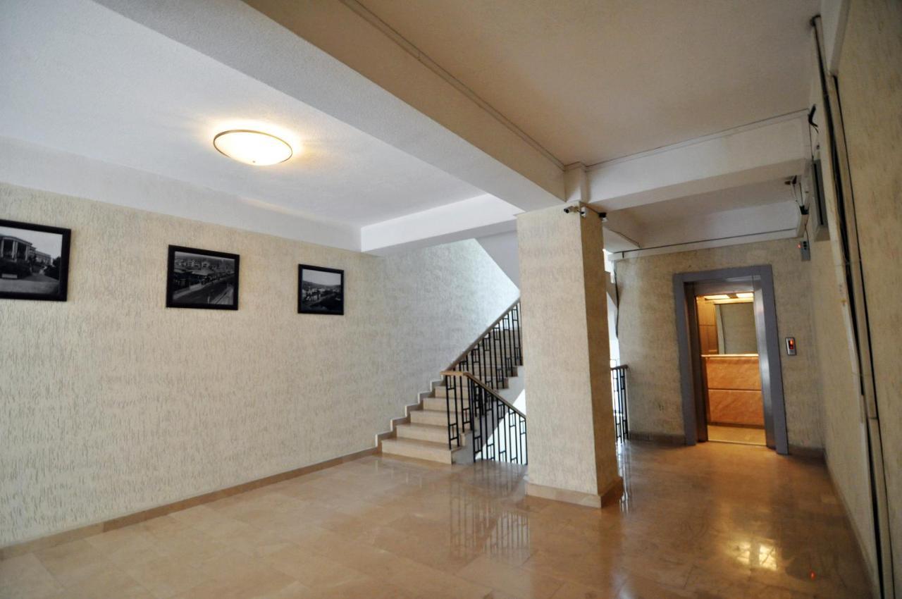 3Bd-2Bth Apartment In Tbilisi City Center Exteriör bild